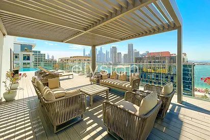 Modern 1 Bed | Private Beach | Fully Furnished
