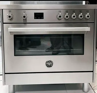 Bertazzoni 5 Hob Electric Cooker 90 cm – Premium Italian Design