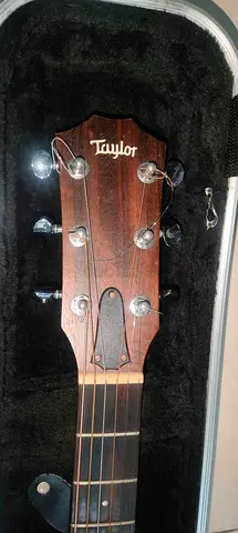 Taylor Guitar urgent sale