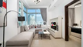 ALL BILLS INCLUDED SEA VIEW MARINA AVAILABLE NOW