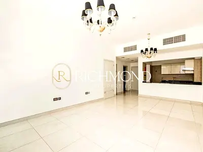 Amenities | Tenanted | Large Layout