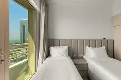 Bedspace in Modern Apartment | Canal Views | Near Marina Walk  Beach