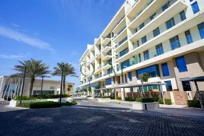 4BR + M | Upgraded And Furnished | Beach Access
