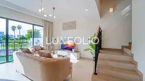 4BEDROOM VILLA WITH GARDEN SPECIAL OFFER AVAIL NOW