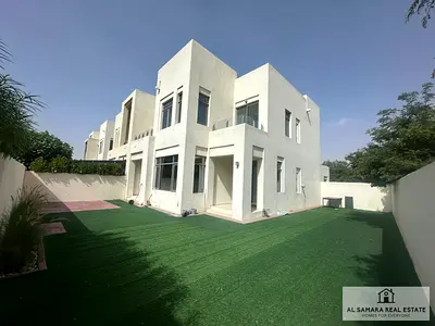 CORNER VILLA || TYPE J || WITH STUDY ROOM || LANDSCAPED GARDEN