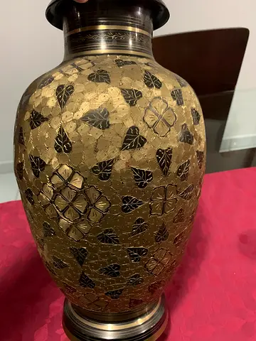 Handicraft Vase
