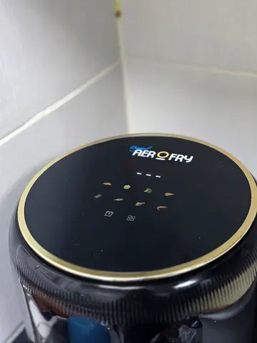 Black and decker digital air fryer — used only twice, brand new, bought it on Feb 22 just a month ol