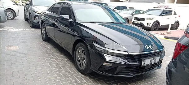 Hyundai Elantra 2025 GCC 16000 km Immaculate condition for quick sale