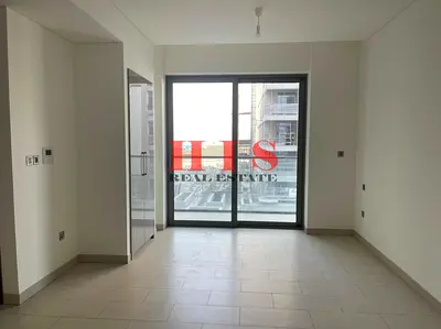 SPACIOUS LAYOUT, VACANT, EXCELLENT VIEW, FACILITIES.