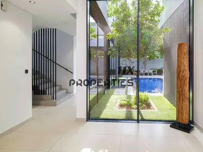 3-BR Townhouse | Garden Access | Modern Layout