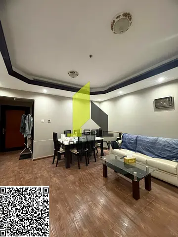 شقة مفروشة بالكامل ! غرفة نوم واحدة وصالة ! مع موقف سيارة ! للإيجار بسعر 43,000 فقط ! أبراج كورنيش ! عجمان.