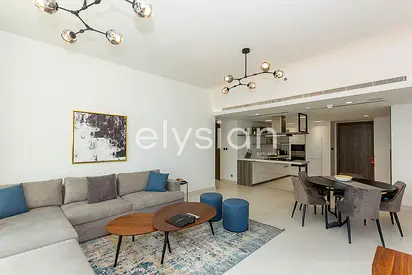 Optionally Furnished | West Beach | Vacant