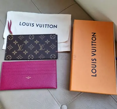 Louis Vuitton monogram pouch  pink cardholder - not used, came with bag purchase