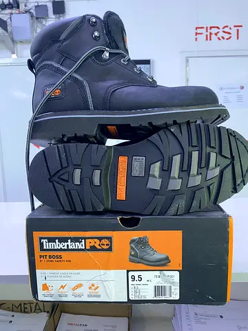 Timberland PRO Pit Boss Mens Work Boots - Size 9.5 US