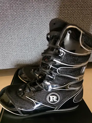 Boxing boots! Ringside. Small size.