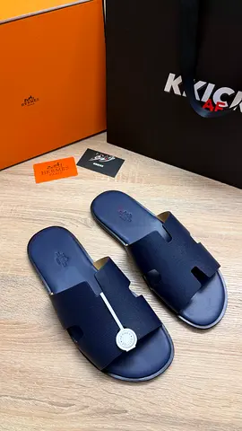Hermes Izmir Sandal ‘Navy Blue’