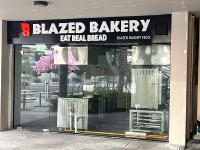 Ready-to-operate restaurant space available in JLT. Perfect for café, bakery, QSR, or dine-in concep