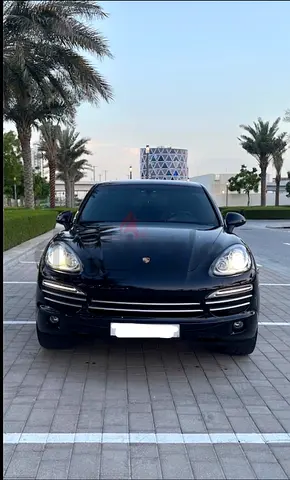 Porsche Cayenne Platinum Edition – Platinum Warranty Included