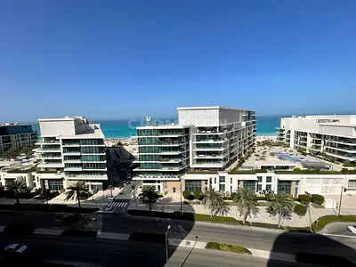 Upgraded | Sea View | Great Community | Vacant