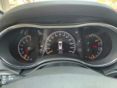 2018 JEEP GRAND CHEROKEE — миниатюра 19