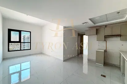 HIGH FLOOR | SPACIOUS | VACANT | CLOSE TO METRO