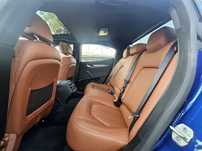 صورة مصغرة 9 لـ 2021 Maserati GHIBLI