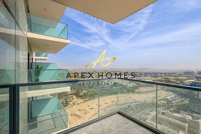 VOT I High Floor I Exclusive | Golf View