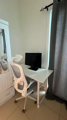 White Ergonomic Chair