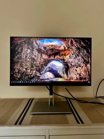 HP Elite Display E24 G4 FHD Monitor - Like New