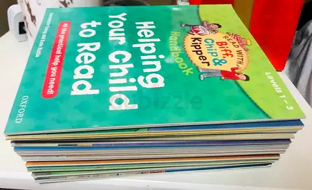 Helping Your Child to Read(biff chipp kipper level 1-3) (33 books)