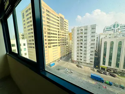 تكييف مجانا \ مساحات واسعة \ اطلالة روعة \ بناء عائلي \ تسهيلات في السداد \ صيانة مجانا \ موقع حيوي \ قريب من الكورنيش