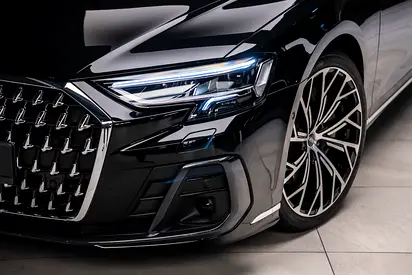 2026 AUDI A8 缩略图 4