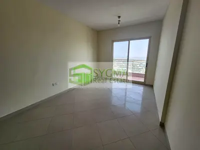 2 BEDROOM + HUGE STORE ROOM HIGHER FLOOR