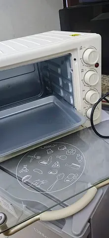 Toaster oven, working well Not Used 20L Mini Electric Automatic 3Layer 1200W