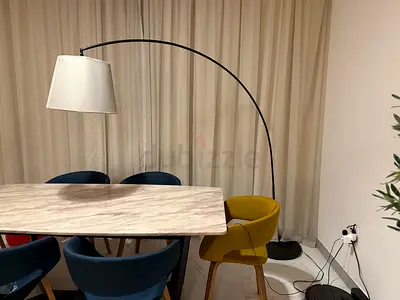 Floor lamp