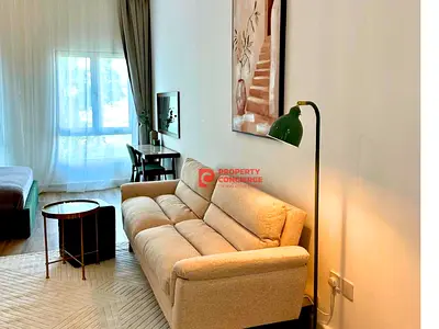 Upgraded | Fully Furnished Studio I Ready to Move