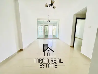 Lavish 1BHK Apartment/Gym Pool kid's play Area Free/Balcony Wardrobes Family Building