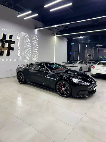 Aston Martin Vanquish
