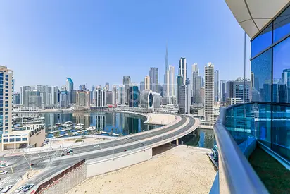 Wake Up to Canal Views | Book for May | Furnished