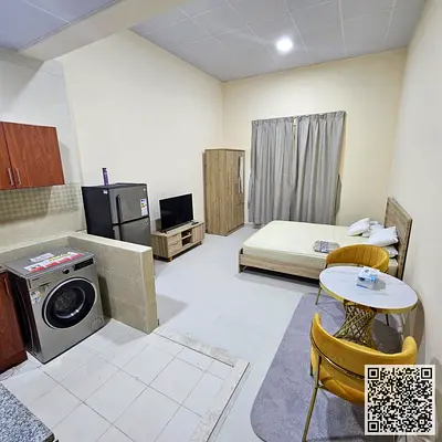 استديو مفروش للإيجار الشهري مع مطبخ اميركي 🏡 في عجمان، الروضة 2 - شارع الشيخ عمار ✔️ شامل الفواتير والإنترنت ⚡📶 جاهزة للسكن فورا !