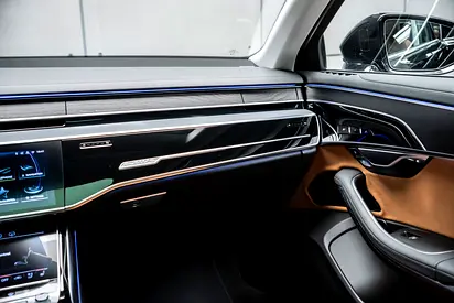 2026 AUDI A8 缩略图 18
