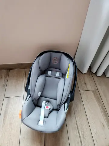 Cybex car seat