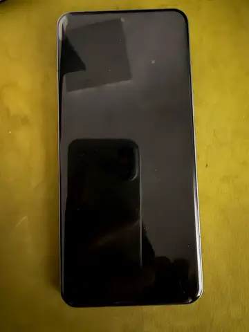 14 ultra 16+512 97% battery less than 1 year