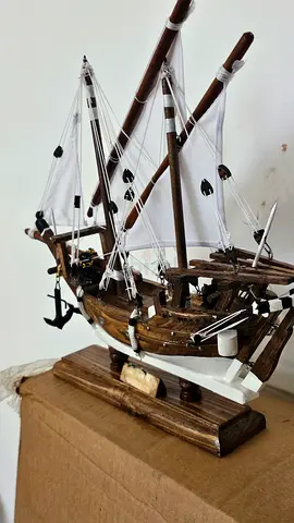 Beautifully Crafted Ship(lang) Model