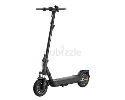 Xiaomi Electric Scooter 5 Pro, Dual Shock Absorbers 60km Long Battery Life, 10 Inch Tubeless Tire 10