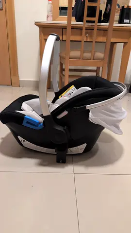 Mothercare Baby Infant Car Seat in Excellent Condition