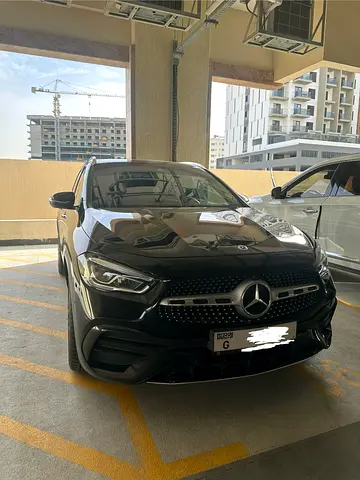 GLA200 AMG GCC Black edition, with service package till 60K KM, Clean Title