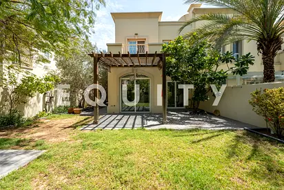 Upgraded Unit | Corner Plot | Park and Pool