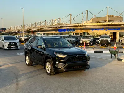 Toyota Rav 4 LE 2019, Canadian Specs, Well Maintained