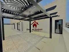 Separate Tarcce | With 2 Masteroom | With 3 Washrooms | Wardrobes | Ready To Move !
